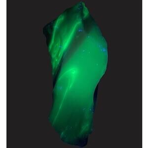 Lavender Pink Swirled Art Glass Cullet Slag Uranium Glowing‎ #5GX138